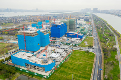 科技創(chuàng)新基地全面封頂